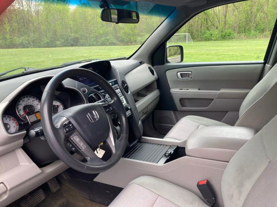 2014 Honda Pilot EX Sport Utility 4D, available for sale in Wolcott, New York | Auto Hunter CNY. Wolcott, New York 2014 Honda Pilot EX Sport Utility 4D, available for sale in Wolcott, New York | Auto Hunter CNY. Wolcott, New York