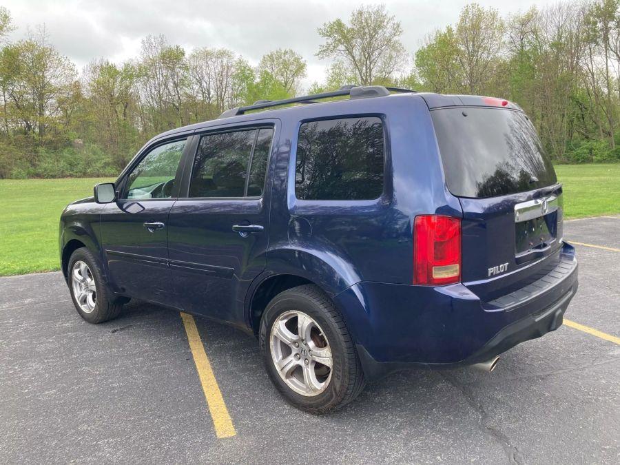 2014 Honda Pilot EX Sport Utility 4D, available for sale in Wolcott, New York | Auto Hunter CNY. Wolcott, New York 2014 Honda Pilot EX Sport Utility 4D, available for sale in Wolcott, New York | Auto Hunter CNY. Wolcott, New York