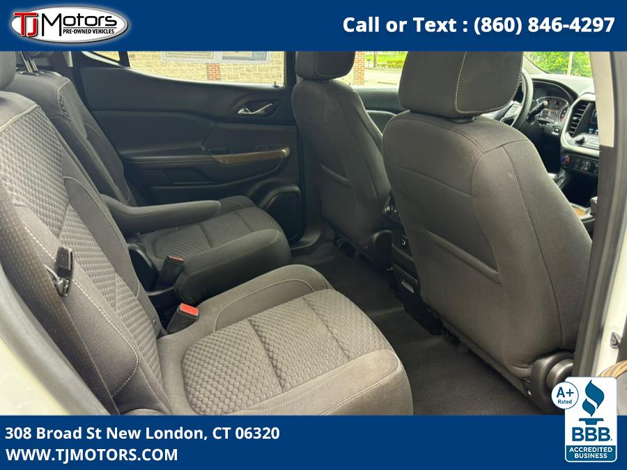 2017 GMC Acadia AWD 4dr SLE, available for sale in New London, Connecticut | TJ Motors LLC. New London, Connecticut 2017 GMC Acadia AWD 4dr SLE, available for sale in New London, Connecticut | TJ Motors LLC. New London, Connecticut