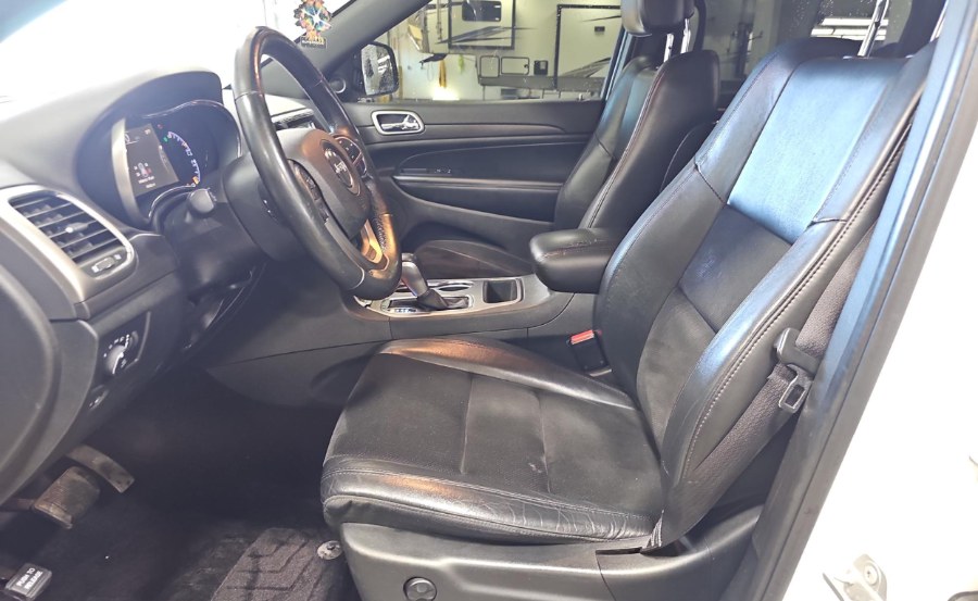2018 Jeep Grand Cherokee Altitude 4x4 *Ltd Avail*, available for sale in Jamaica, New York | Sunrise Autoland. Jamaica, New York 2018 Jeep Grand Cherokee Altitude 4x4 *Ltd Avail*, available for sale in Jamaica, New York | Sunrise Autoland. Jamaica, New York