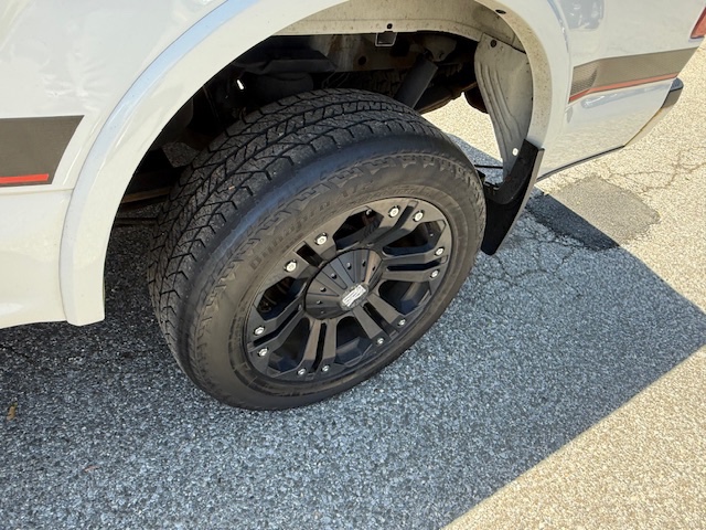 2017 Ford F-150 Lariat 4WD SuperCrew 6.5'' Box, available for sale in Huntington Station, New York | Huntington Auto Mall. Huntington Station, New York 2017 Ford F-150 Lariat 4WD SuperCrew 6.5'' Box, available for sale in Huntington Station, New York | Huntington Auto Mall. Huntington Station, New York