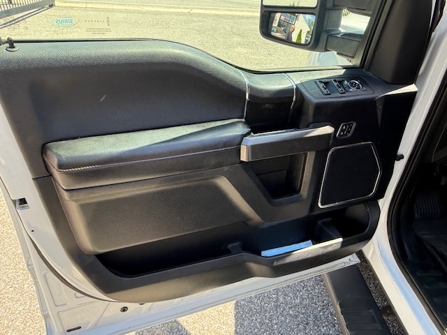 2017 Ford F-150 Lariat 4WD SuperCrew 6.5'' Box, available for sale in Huntington Station, New York | Huntington Auto Mall. Huntington Station, New York 2017 Ford F-150 Lariat 4WD SuperCrew 6.5'' Box, available for sale in Huntington Station, New York | Huntington Auto Mall. Huntington Station, New York