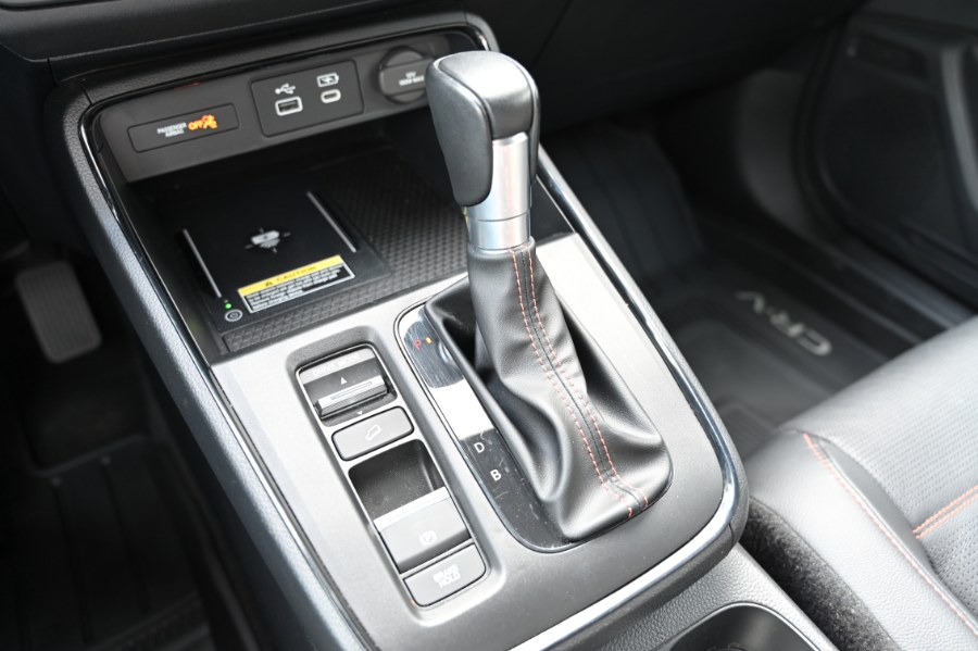 2024 Honda CR-V Hybrid Sport-L AWD, available for sale in Waterbury, Connecticut | Highline Car Connection. Waterbury, Connecticut 2024 Honda CR-V Hybrid Sport-L AWD, available for sale in Waterbury, Connecticut | Highline Car Connection. Waterbury, Connecticut