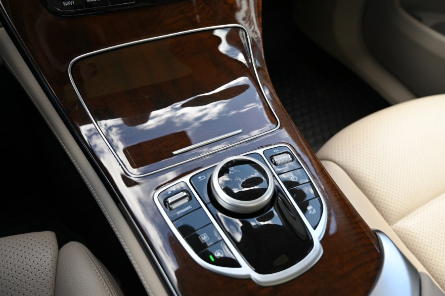 2019 Mercedes-Benz GLC GLC 300 4MATIC SUV, available for sale in Waterbury, Connecticut | Highline Car Connection. Waterbury, Connecticut 2019 Mercedes-Benz GLC GLC 300 4MATIC SUV, available for sale in Waterbury, Connecticut | Highline Car Connection. Waterbury, Connecticut