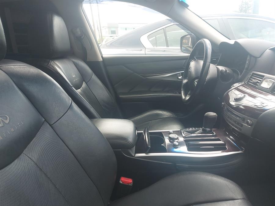 2013 Infiniti M37 4dr Sdn AWD, available for sale in West Hartford, Connecticut | Chadrad Motors llc. West Hartford, Connecticut 2013 Infiniti M37 4dr Sdn AWD, available for sale in West Hartford, Connecticut | Chadrad Motors llc. West Hartford, Connecticut