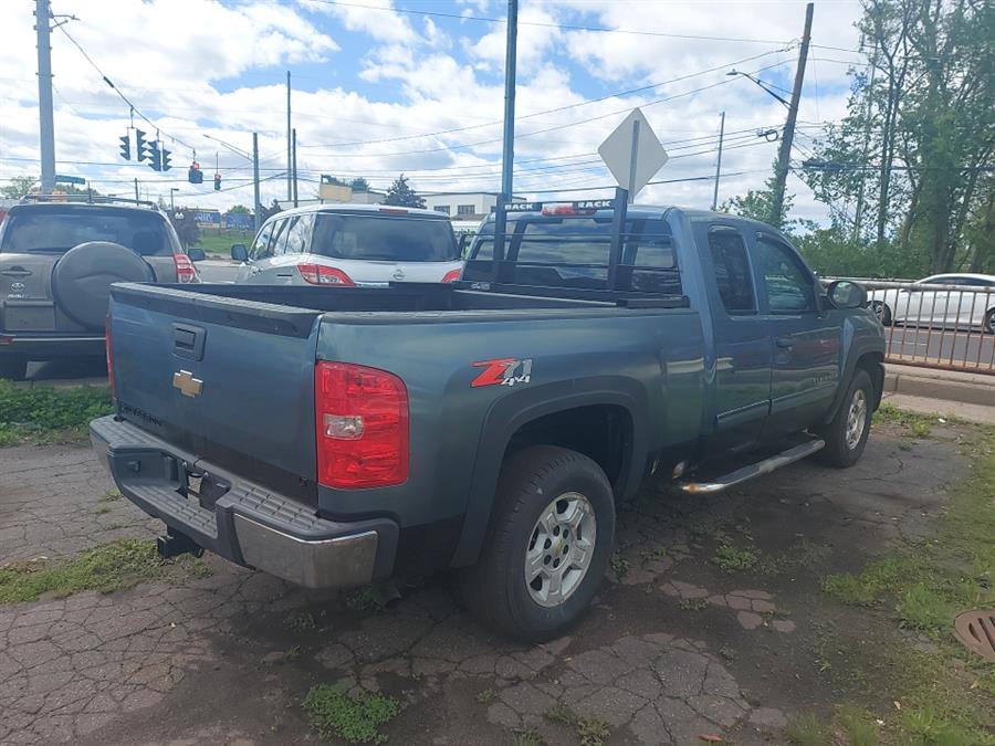 2009 Chevrolet Silverado 1500 4WD Ext Cab 143.5" LT, available for sale in West Hartford, Connecticut | Chadrad Motors llc. West Hartford, Connecticut 2009 Chevrolet Silverado 1500 4WD Ext Cab 143.5" LT, available for sale in West Hartford, Connecticut | Chadrad Motors llc. West Hartford, Connecticut