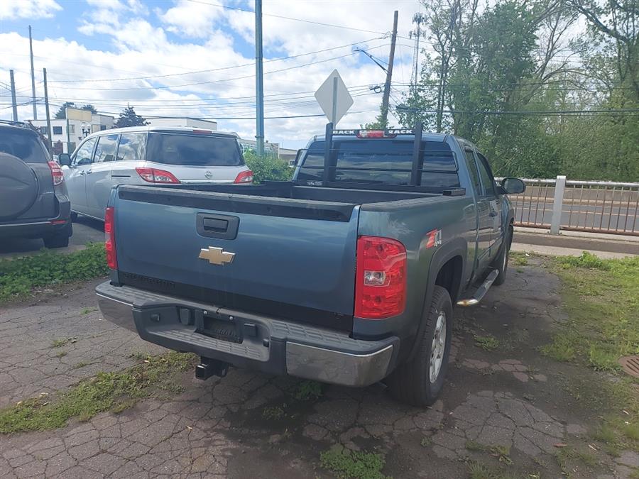 2009 Chevrolet Silverado 1500 4WD Ext Cab 143.5" LT, available for sale in West Hartford, Connecticut | Chadrad Motors llc. West Hartford, Connecticut 2009 Chevrolet Silverado 1500 4WD Ext Cab 143.5" LT, available for sale in West Hartford, Connecticut | Chadrad Motors llc. West Hartford, Connecticut