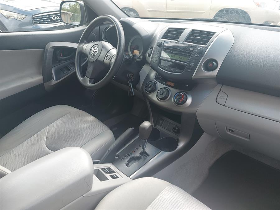 2011 Toyota RAV4 4WD 4dr 4-cyl 4-Spd AT (Natl), available for sale in West Hartford, Connecticut | Chadrad Motors llc. West Hartford, Connecticut 2011 Toyota RAV4 4WD 4dr 4-cyl 4-Spd AT (Natl), available for sale in West Hartford, Connecticut | Chadrad Motors llc. West Hartford, Connecticut