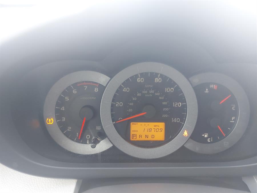 2011 Toyota RAV4 4WD 4dr 4-cyl 4-Spd AT (Natl), available for sale in West Hartford, Connecticut | Chadrad Motors llc. West Hartford, Connecticut 2011 Toyota RAV4 4WD 4dr 4-cyl 4-Spd AT (Natl), available for sale in West Hartford, Connecticut | Chadrad Motors llc. West Hartford, Connecticut