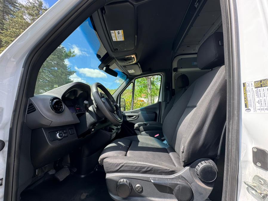 2022 Mercedes-Benz Sprinter Cargo Van 2500 High Roof I4 144" RWD, available for sale in Waterbury, Connecticut | Platinum Auto Care. Waterbury, Connecticut 2022 Mercedes-Benz Sprinter Cargo Van 2500 High Roof I4 144" RWD, available for sale in Waterbury, Connecticut | Platinum Auto Care. Waterbury, Connecticut