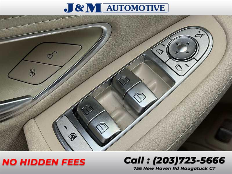 2015 Mercedes-benz C-class C 300 Luxury, available for sale in Naugatuck, Connecticut | J&M Automotive Sls&Svc LLC. Naugatuck, Connecticut 2015 Mercedes-benz C-class C 300 Luxury, available for sale in Naugatuck, Connecticut | J&M Automotive Sls&Svc LLC. Naugatuck, Connecticut