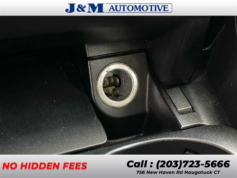 2015 Mercedes-benz C-class C 300 Luxury, available for sale in Naugatuck, Connecticut | J&M Automotive Sls&Svc LLC. Naugatuck, Connecticut 2015 Mercedes-benz C-class C 300 Luxury, available for sale in Naugatuck, Connecticut | J&M Automotive Sls&Svc LLC. Naugatuck, Connecticut