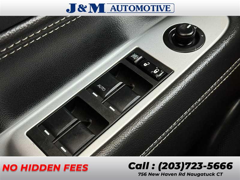 2016 Jeep Compass High Altitude Edition, available for sale in Naugatuck, Connecticut | J&M Automotive Sls&Svc LLC. Naugatuck, Connecticut 2016 Jeep Compass High Altitude Edition, available for sale in Naugatuck, Connecticut | J&M Automotive Sls&Svc LLC. Naugatuck, Connecticut