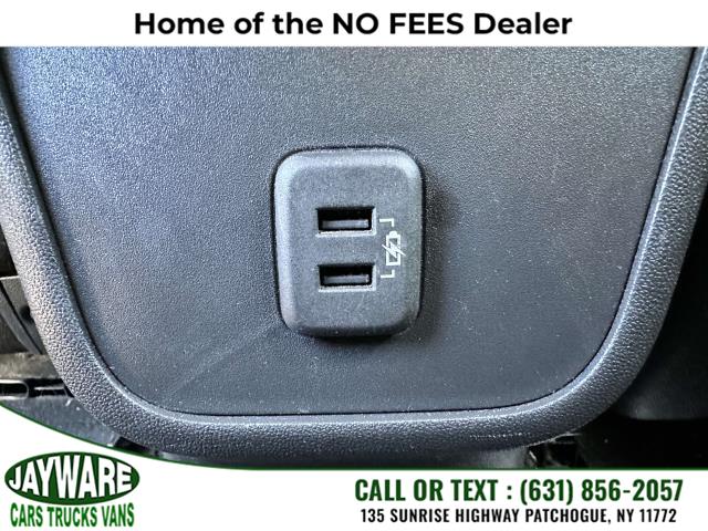 2022 Chevrolet Equinox FWD 4dr LT w/1LT, available for sale in Patchogue, New York | Jayware Cars Trucks Vans. Patchogue, New York 2022 Chevrolet Equinox FWD 4dr LT w/1LT, available for sale in Patchogue, New York | Jayware Cars Trucks Vans. Patchogue, New York
