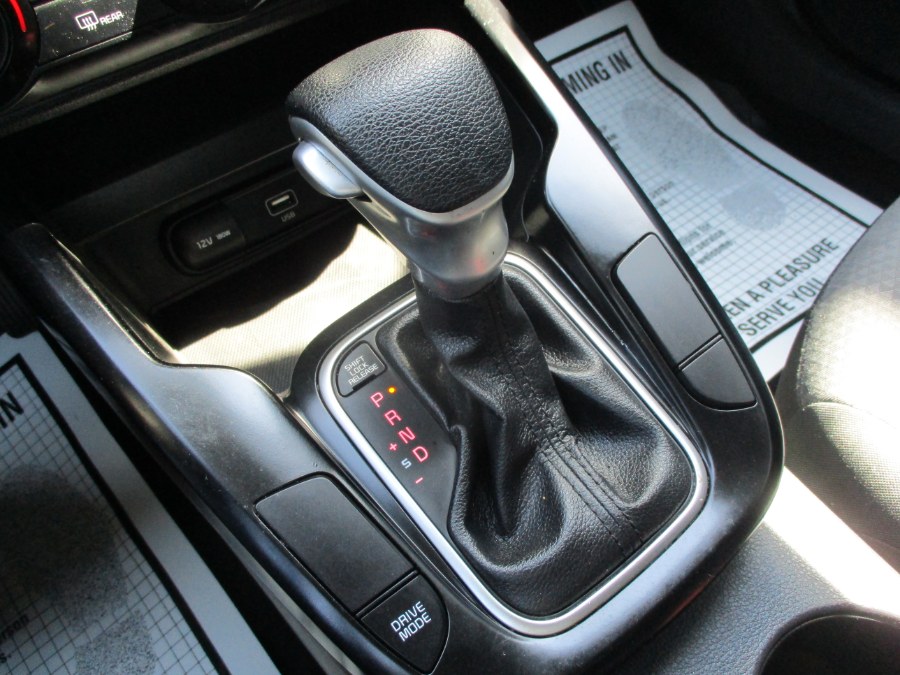 2020 Kia Soul S IVT, available for sale in Meriden, Connecticut | Cos Central Auto. Meriden, Connecticut 2020 Kia Soul S IVT, available for sale in Meriden, Connecticut | Cos Central Auto. Meriden, Connecticut