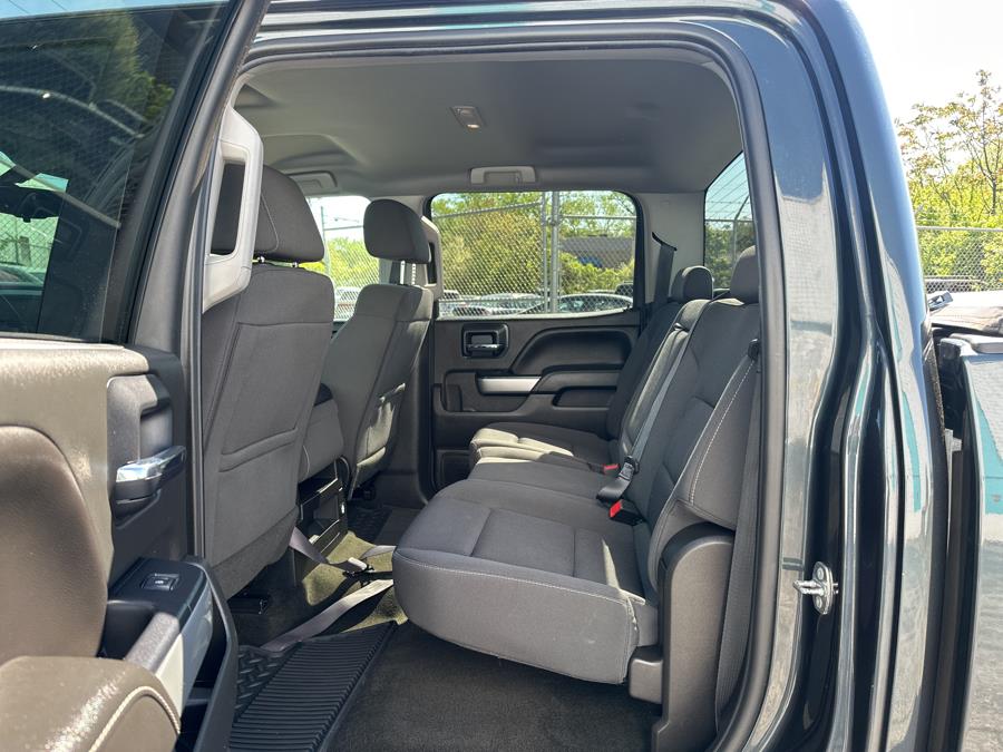 2018 Chevrolet Silverado 1500 4WD Crew Cab 143.5" LT w/2LT, available for sale in Milford, Connecticut | Dealertown Auto Wholesalers. Milford, Connecticut 2018 Chevrolet Silverado 1500 4WD Crew Cab 143.5" LT w/2LT, available for sale in Milford, Connecticut | Dealertown Auto Wholesalers. Milford, Connecticut
