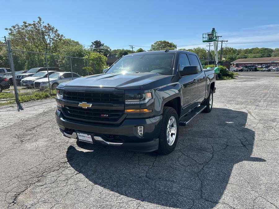 2018 Chevrolet Silverado 1500 4WD Crew Cab 143.5" LT w/2LT, available for sale in Milford, Connecticut | Dealertown Auto Wholesalers. Milford, Connecticut 2018 Chevrolet Silverado 1500 4WD Crew Cab 143.5" LT w/2LT, available for sale in Milford, Connecticut | Dealertown Auto Wholesalers. Milford, Connecticut