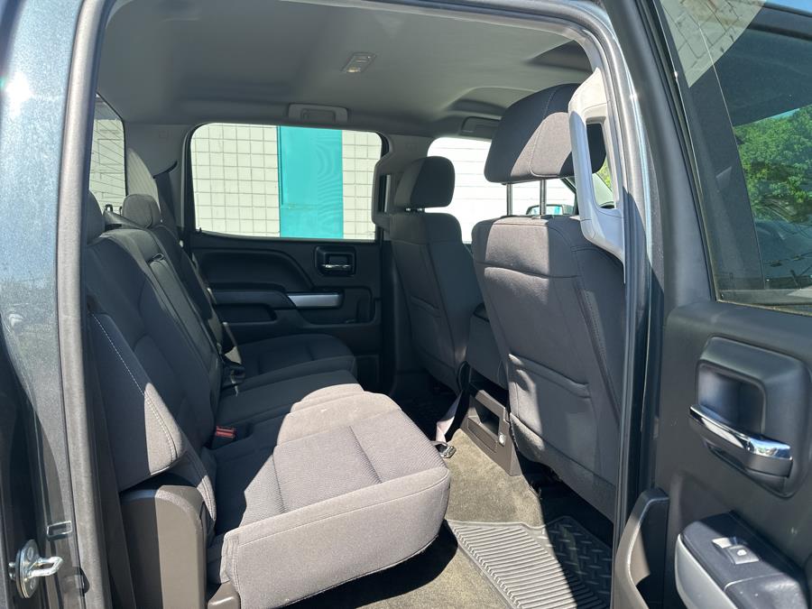 2018 Chevrolet Silverado 1500 4WD Crew Cab 143.5" LT w/2LT, available for sale in Milford, Connecticut | Dealertown Auto Wholesalers. Milford, Connecticut 2018 Chevrolet Silverado 1500 4WD Crew Cab 143.5" LT w/2LT, available for sale in Milford, Connecticut | Dealertown Auto Wholesalers. Milford, Connecticut