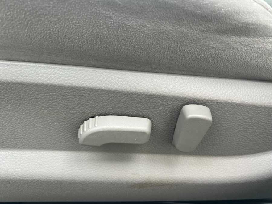 2010 Nissan Altima 4dr Sdn I4 CVT 2.5 S, available for sale in Bristol, Connecticut | Bristol Auto Center LLC. Bristol, Connecticut 2010 Nissan Altima 4dr Sdn I4 CVT 2.5 S, available for sale in Bristol, Connecticut | Bristol Auto Center LLC. Bristol, Connecticut