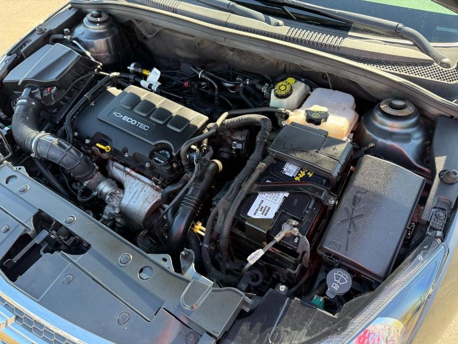 2013 Chevrolet Cruze 4dr Sdn Auto 2LT, available for sale in Ortonville, Michigan | Marsh Auto Sales LLC. Ortonville, Michigan 2013 Chevrolet Cruze 4dr Sdn Auto 2LT, available for sale in Ortonville, Michigan | Marsh Auto Sales LLC. Ortonville, Michigan