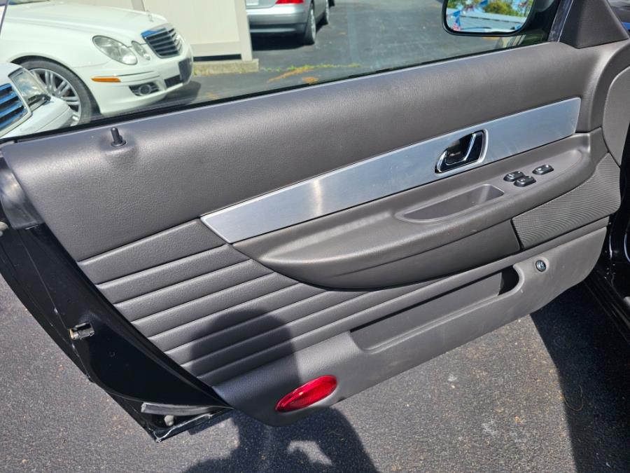 2002 Ford Thunderbird 2dr Conv w/Hardtop Deluxe, available for sale in Wantagh, New York | Alpine Motors Inc. Wantagh, New York 2002 Ford Thunderbird 2dr Conv w/Hardtop Deluxe, available for sale in Wantagh, New York | Alpine Motors Inc. Wantagh, New York