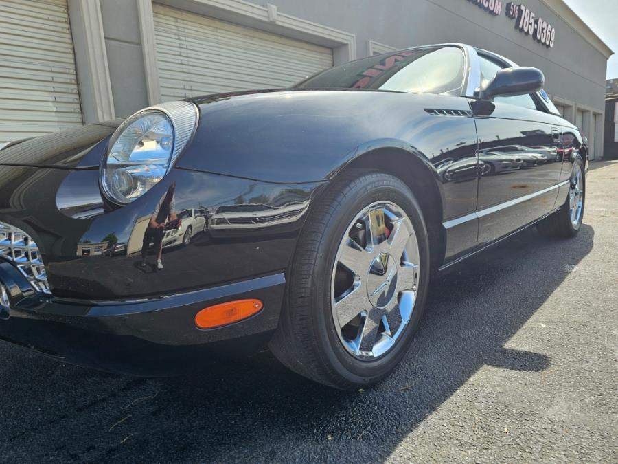 2002 Ford Thunderbird 2dr Conv w/Hardtop Deluxe, available for sale in Wantagh, New York | Alpine Motors Inc. Wantagh, New York 2002 Ford Thunderbird 2dr Conv w/Hardtop Deluxe, available for sale in Wantagh, New York | Alpine Motors Inc. Wantagh, New York