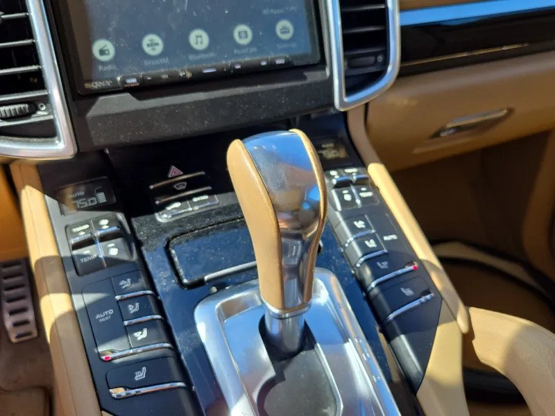 2014 Porsche Cayenne AWD 4dr Platinum S, available for sale in Hicksville, New York | REGAL AUTOHAUS. Hicksville, New York 2014 Porsche Cayenne AWD 4dr Platinum S, available for sale in Hicksville, New York | REGAL AUTOHAUS. Hicksville, New York