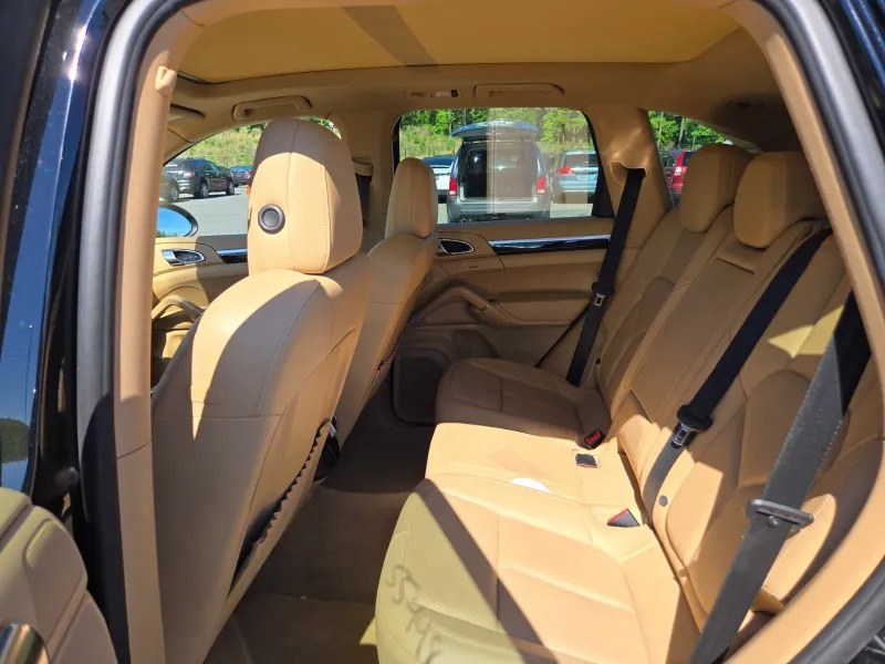 2014 Porsche Cayenne AWD 4dr Platinum S, available for sale in Hicksville, New York | REGAL AUTOHAUS. Hicksville, New York 2014 Porsche Cayenne AWD 4dr Platinum S, available for sale in Hicksville, New York | REGAL AUTOHAUS. Hicksville, New York