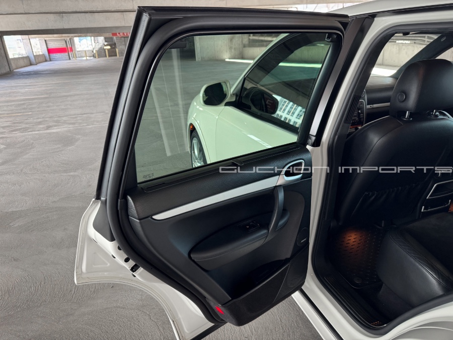 2009 Porsche Cayenne AWD 4dr GTS Tiptronic, available for sale in Salt Lake City, Utah | Guchon Imports. Salt Lake City, Utah 2009 Porsche Cayenne AWD 4dr GTS Tiptronic, available for sale in Salt Lake City, Utah | Guchon Imports. Salt Lake City, Utah