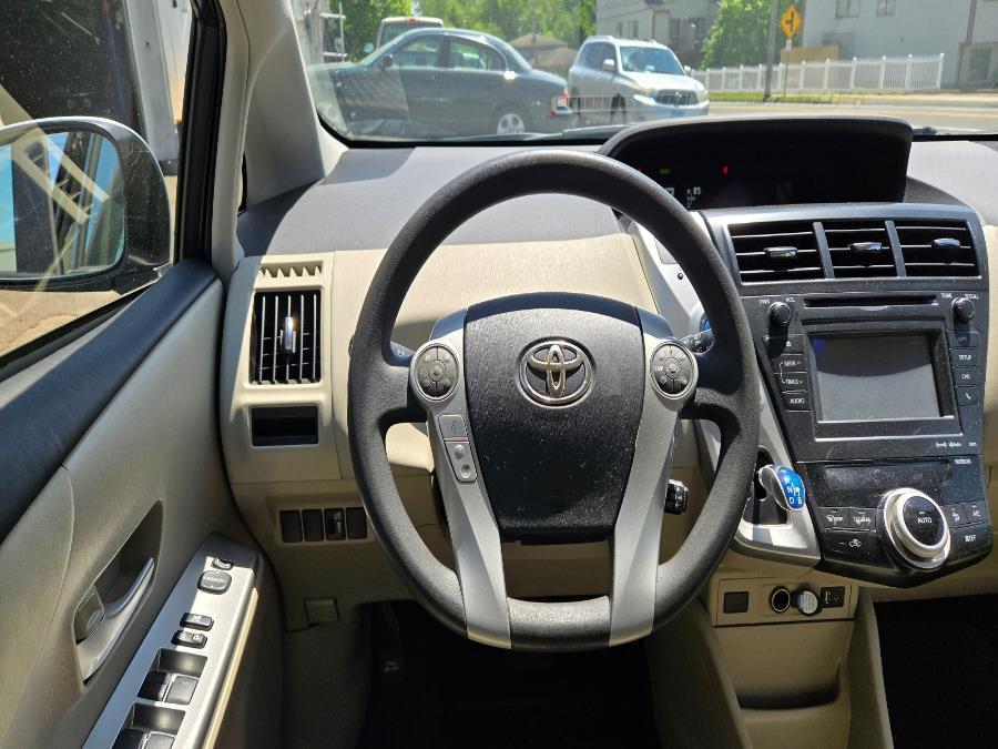 2012 Toyota Prius v 5dr Wgn Two (Natl), available for sale in West Haven, Connecticut | Uzun Auto. West Haven, Connecticut 2012 Toyota Prius v 5dr Wgn Two (Natl), available for sale in West Haven, Connecticut | Uzun Auto. West Haven, Connecticut