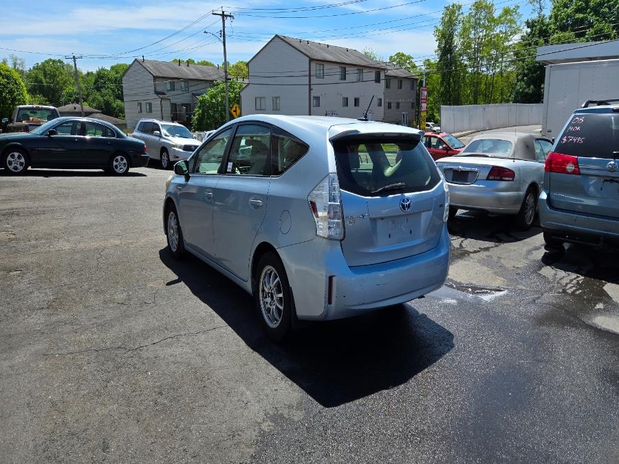 2012 Toyota Prius v 5dr Wgn Two (Natl), available for sale in West Haven, Connecticut | Uzun Auto. West Haven, Connecticut 2012 Toyota Prius v 5dr Wgn Two (Natl), available for sale in West Haven, Connecticut | Uzun Auto. West Haven, Connecticut