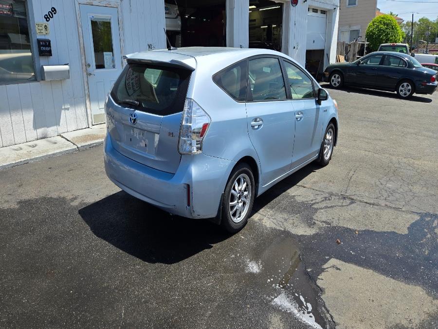 2012 Toyota Prius v 5dr Wgn Two (Natl), available for sale in West Haven, Connecticut | Uzun Auto. West Haven, Connecticut 2012 Toyota Prius v 5dr Wgn Two (Natl), available for sale in West Haven, Connecticut | Uzun Auto. West Haven, Connecticut