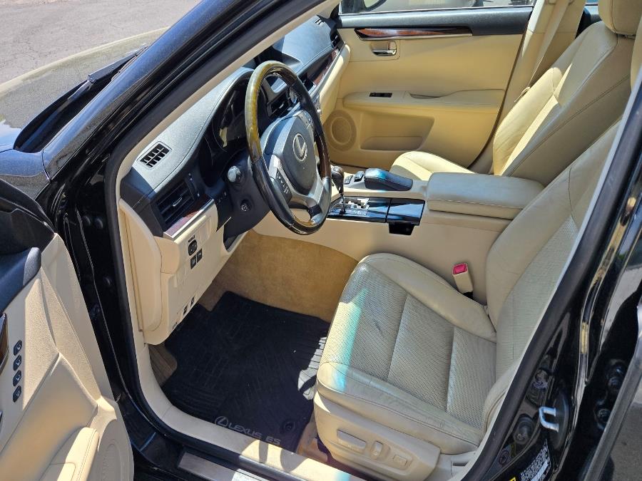2014 Lexus ES 350 4dr Sdn, available for sale in West Haven, Connecticut | Uzun Auto. West Haven, Connecticut 2014 Lexus ES 350 4dr Sdn, available for sale in West Haven, Connecticut | Uzun Auto. West Haven, Connecticut