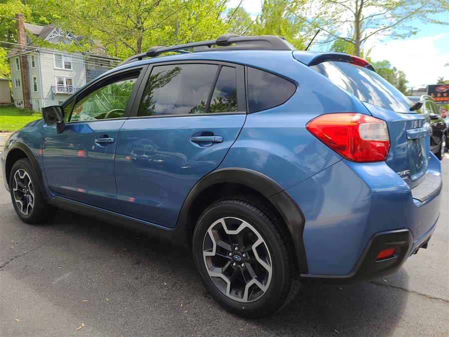 2016 Subaru Crosstrek 5dr Man 2.0i, available for sale in Canton, Connecticut | Lava Motors. Canton, Connecticut 2016 Subaru Crosstrek 5dr Man 2.0i, available for sale in Canton, Connecticut | Lava Motors. Canton, Connecticut