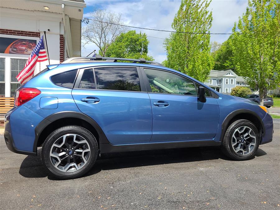 2016 Subaru Crosstrek 5dr Man 2.0i, available for sale in Canton, Connecticut | Lava Motors. Canton, Connecticut 2016 Subaru Crosstrek 5dr Man 2.0i, available for sale in Canton, Connecticut | Lava Motors. Canton, Connecticut