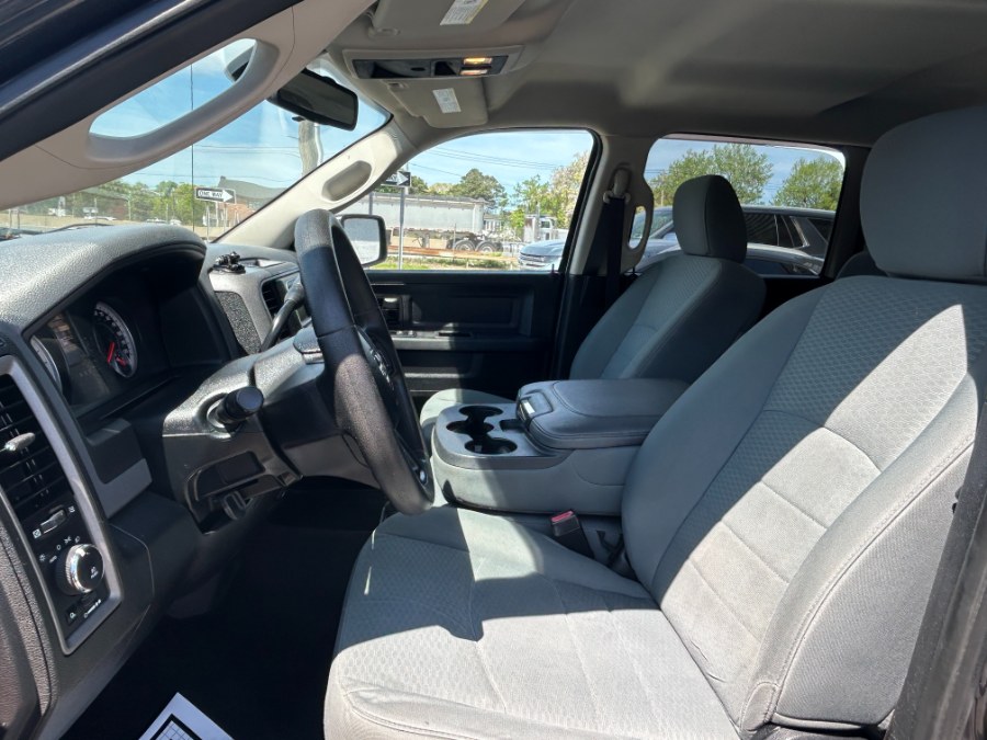 2014 Ram 1500 4WD Crew Cab 140.5" Express, available for sale in West Babylon, New York | New Gen Auto Group. West Babylon, New York 2014 Ram 1500 4WD Crew Cab 140.5" Express, available for sale in West Babylon, New York | New Gen Auto Group. West Babylon, New York