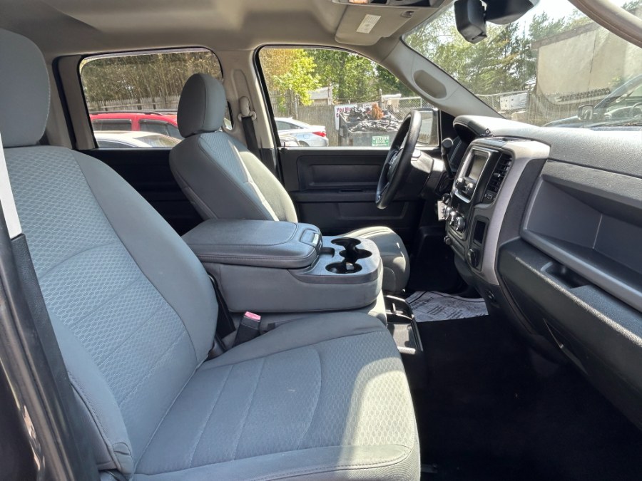 2014 Ram 1500 4WD Crew Cab 140.5" Express, available for sale in West Babylon, New York | New Gen Auto Group. West Babylon, New York 2014 Ram 1500 4WD Crew Cab 140.5" Express, available for sale in West Babylon, New York | New Gen Auto Group. West Babylon, New York