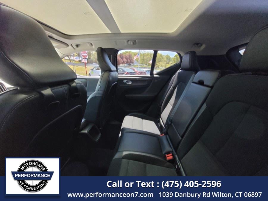 2020 Volvo XC40 T5 AWD Momentum, available for sale in Wappingers Falls, New York | Performance Motor Cars. Wappingers Falls, New York 2020 Volvo XC40 T5 AWD Momentum, available for sale in Wappingers Falls, New York | Performance Motor Cars. Wappingers Falls, New York