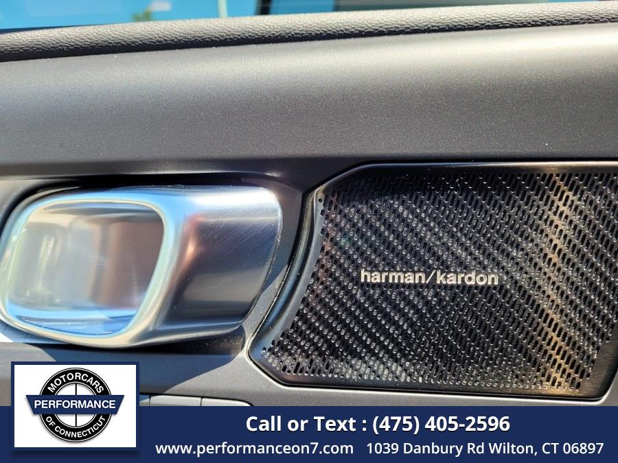 2020 Volvo XC40 T5 AWD Momentum, available for sale in Wappingers Falls, New York | Performance Motor Cars. Wappingers Falls, New York 2020 Volvo XC40 T5 AWD Momentum, available for sale in Wappingers Falls, New York | Performance Motor Cars. Wappingers Falls, New York