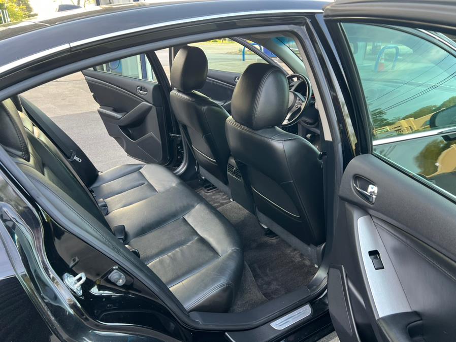 2011 Nissan Altima 4dr Sdn I4 CVT 2.5 SL, available for sale in Swansea, Massachusetts | Gas On The Run. Swansea, Massachusetts 2011 Nissan Altima 4dr Sdn I4 CVT 2.5 SL, available for sale in Swansea, Massachusetts | Gas On The Run. Swansea, Massachusetts