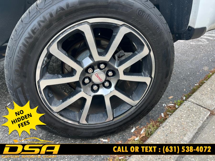 2017 GMC Canyon 4WD Crew Cab 128.3" Denali, available for sale in Commack, New York | DSA Motor Sports Corp. Commack, New York 2017 GMC Canyon 4WD Crew Cab 128.3" Denali, available for sale in Commack, New York | DSA Motor Sports Corp. Commack, New York