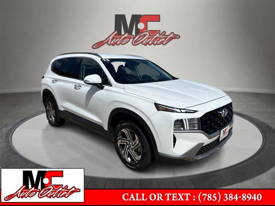 Used 2023 Hyundai Santa Fe in Colby, Kansas | M C Auto Outlet Inc. Colby, Kansas