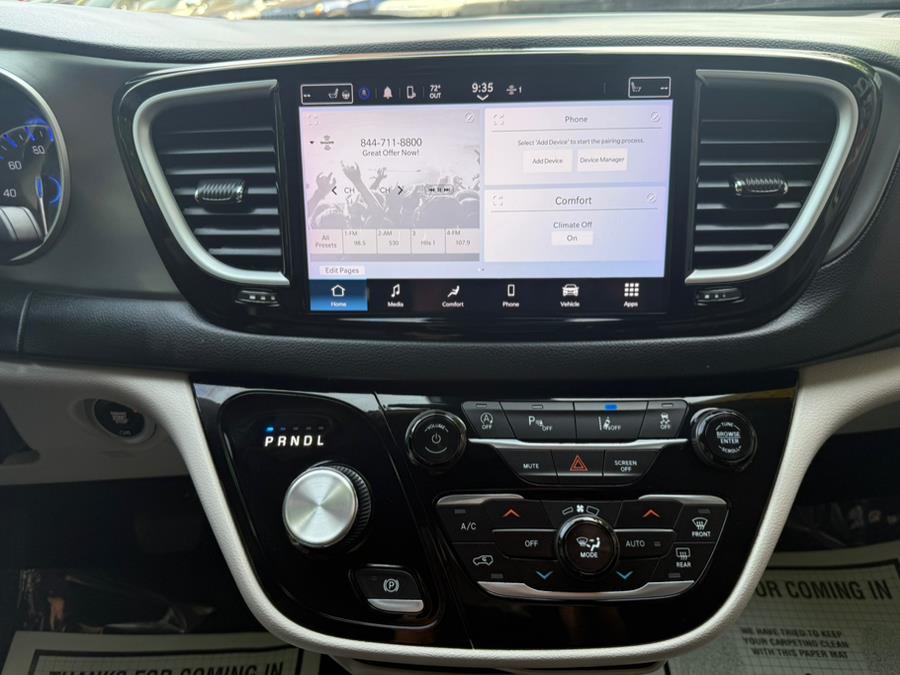2023 Chrysler Pacifica Touring L FWD, available for sale in Newark, New Jersey | Champion Of Newark. Newark, New Jersey 2023 Chrysler Pacifica Touring L FWD, available for sale in Newark, New Jersey | Champion Of Newark. Newark, New Jersey