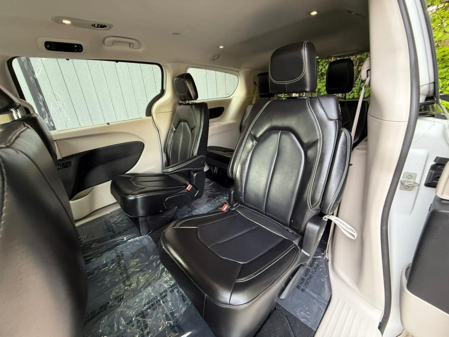 2023 Chrysler Pacifica Touring L FWD, available for sale in Newark, New Jersey | Champion Of Newark. Newark, New Jersey 2023 Chrysler Pacifica Touring L FWD, available for sale in Newark, New Jersey | Champion Of Newark. Newark, New Jersey