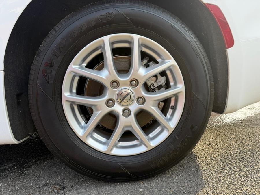 2023 Chrysler Pacifica Touring L FWD, available for sale in Newark, New Jersey | Champion Of Newark. Newark, New Jersey 2023 Chrysler Pacifica Touring L FWD, available for sale in Newark, New Jersey | Champion Of Newark. Newark, New Jersey