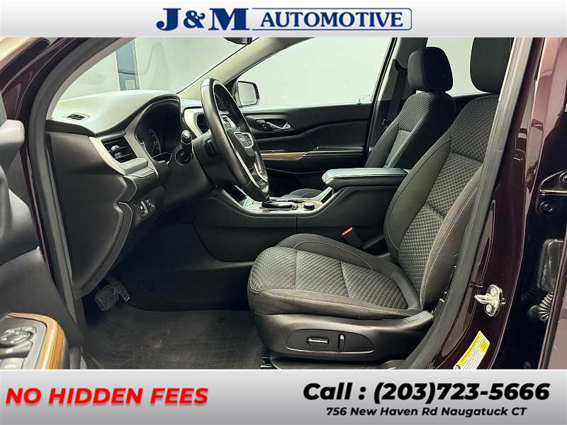 2017 GMC Acadia SLE, available for sale in Naugatuck, Connecticut | J&M Automotive Sls&Svc LLC. Naugatuck, Connecticut 2017 GMC Acadia SLE, available for sale in Naugatuck, Connecticut | J&M Automotive Sls&Svc LLC. Naugatuck, Connecticut
