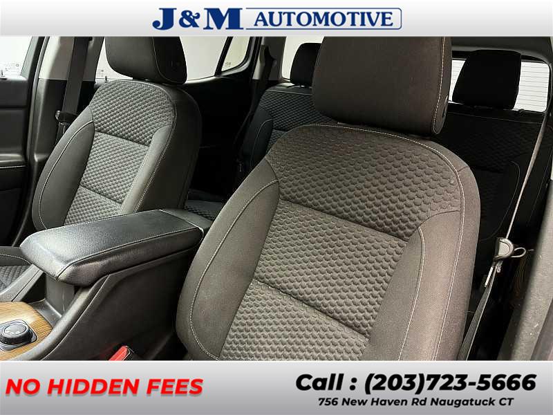 2017 GMC Acadia SLE, available for sale in Naugatuck, Connecticut | J&M Automotive Sls&Svc LLC. Naugatuck, Connecticut 2017 GMC Acadia SLE, available for sale in Naugatuck, Connecticut | J&M Automotive Sls&Svc LLC. Naugatuck, Connecticut