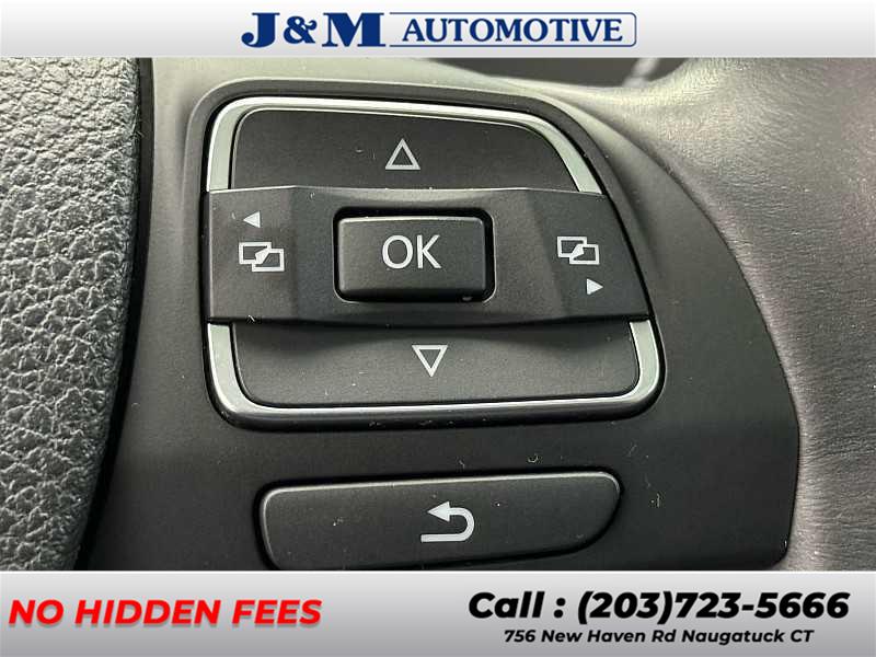 2015 Volkswagen Tiguan S, available for sale in Naugatuck, Connecticut | J&M Automotive Sls&Svc LLC. Naugatuck, Connecticut 2015 Volkswagen Tiguan S, available for sale in Naugatuck, Connecticut | J&M Automotive Sls&Svc LLC. Naugatuck, Connecticut