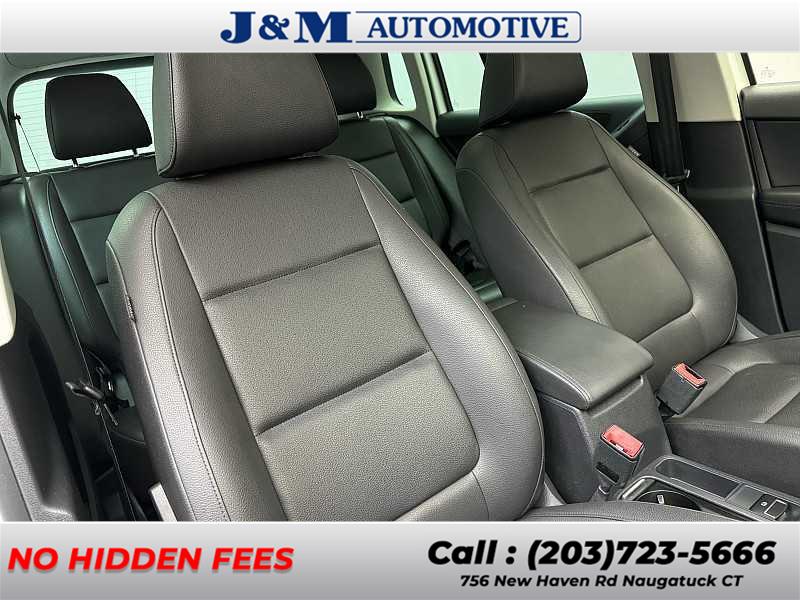 2015 Volkswagen Tiguan S, available for sale in Naugatuck, Connecticut | J&M Automotive Sls&Svc LLC. Naugatuck, Connecticut 2015 Volkswagen Tiguan S, available for sale in Naugatuck, Connecticut | J&M Automotive Sls&Svc LLC. Naugatuck, Connecticut