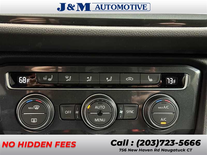 2020 Volkswagen Tiguan SEL, available for sale in Naugatuck, Connecticut | J&M Automotive Sls&Svc LLC. Naugatuck, Connecticut 2020 Volkswagen Tiguan SEL, available for sale in Naugatuck, Connecticut | J&M Automotive Sls&Svc LLC. Naugatuck, Connecticut